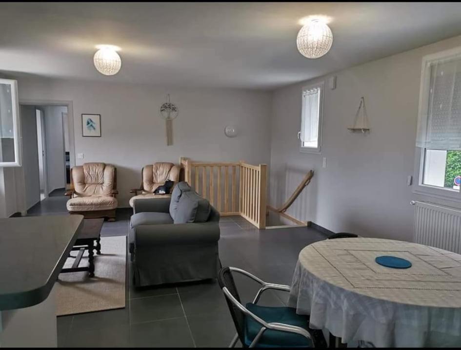Le Pub Apartment Maurens  ภายนอก รูปภาพ